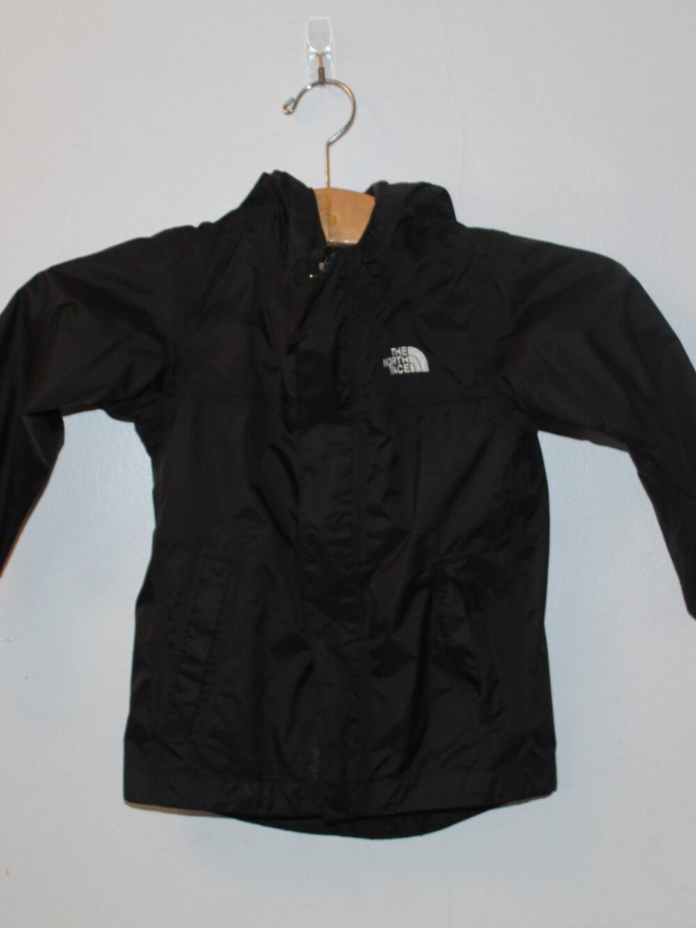 Northface Boys/Girls Dryvent Rain Jacket